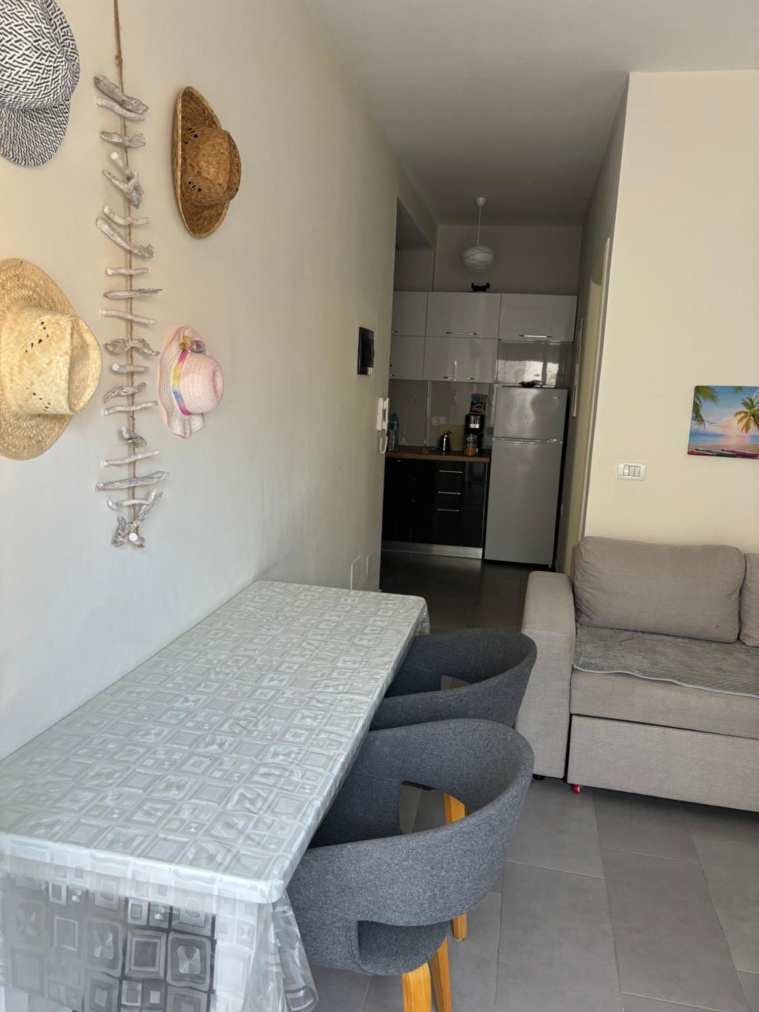 Apartament Kris In Durres Plazh Exterior photo